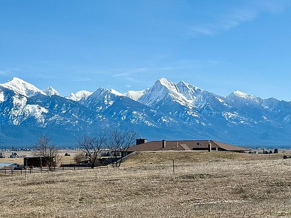 2nd image of 38634 Sloan Buttes Dr