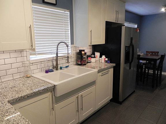 4th image of 11819 Chessington Dr