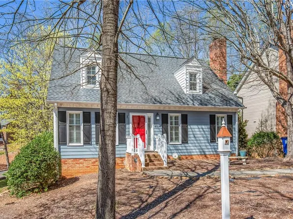 4104 Moss Brook Dr, Winston Salem, NC 27127