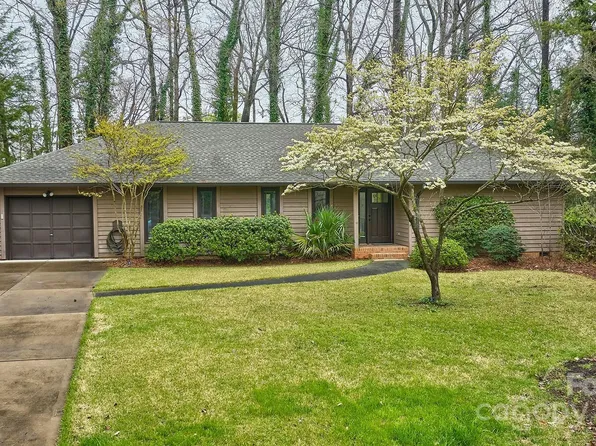 6 Catawba Ridge Ct, Clover, SC 29710