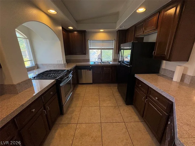 6708 Boccelli Ct — Photo 48