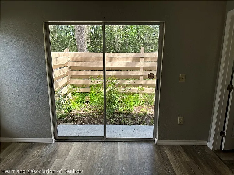 718 Lake Sebring Blvd — Photo 14