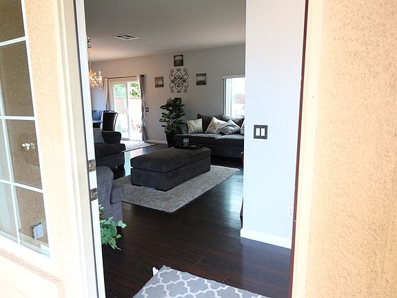 3rd image of 3603 Acacia Grove Way