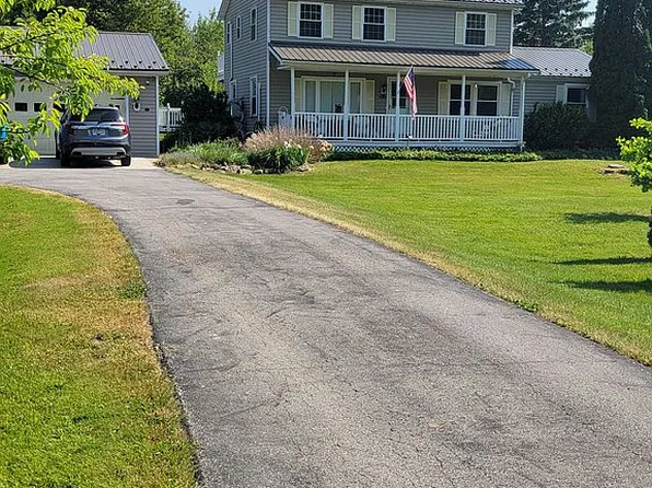 11901 Cole Rd, North East, PA 16428