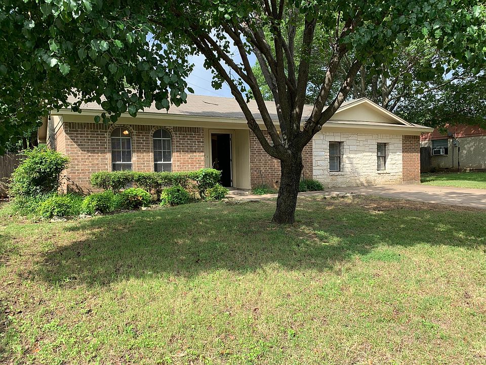 1st image of 3708 Cobblestone Dr