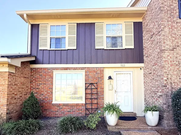 982 Todd Preis Dr, Nashville, TN 37221