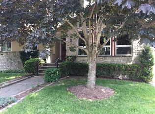 42 Cushman Rd, Rochester, MA 02770