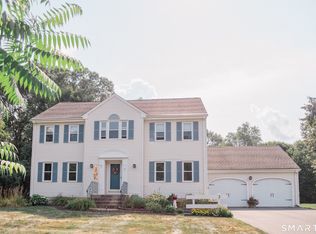 3 Brookmeadow Ln, Ellington, CT 06029