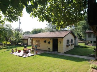 9250 Annapolis Ln N, Maple Grove, MN 55369