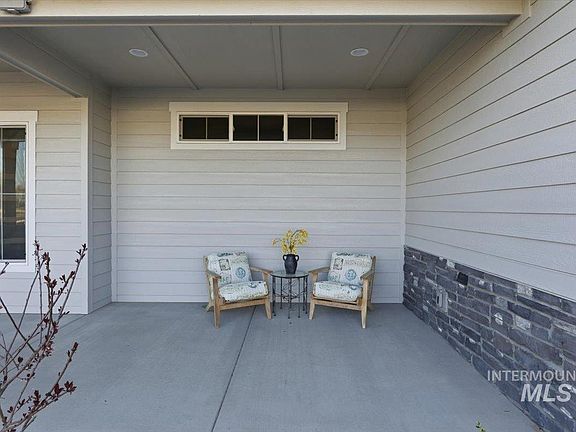 5th image of 24785 Sienna Glenn St