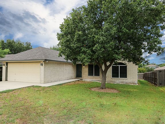 3rd image of 2168 Bentwood Dr