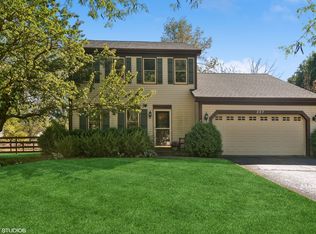 227 Foxmoor Rd, Fox River Grove, IL 60021