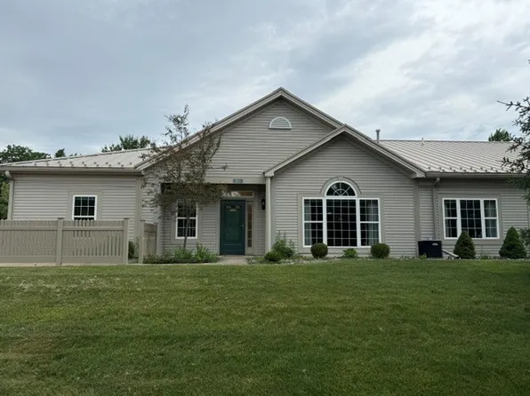 12803 Dawn Dr, Meadville, PA 16335