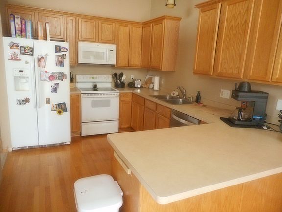 3rd image of 22875 Orchid Ave