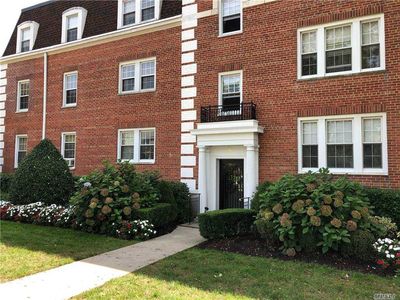 36 Hamilton Pl #3A, Garden City, NY, 11530