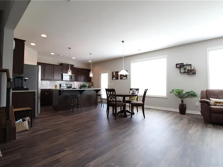 5926 Watersdown Way — Photo 8