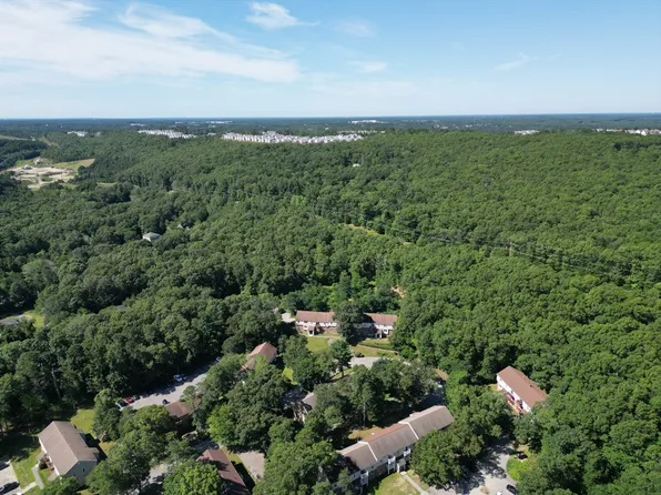8 Tideview Path APT 7, Plymouth, MA 02360