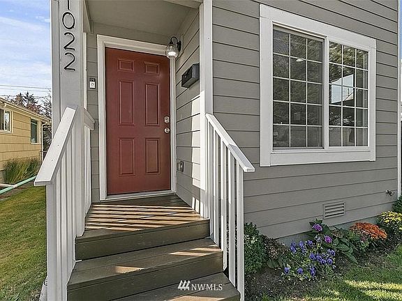 2nd image of 1022 S 58th St
