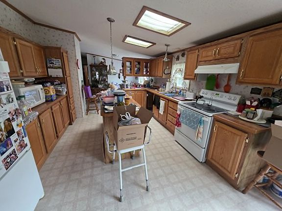 2nd image of 175 N Michigan Ave #133