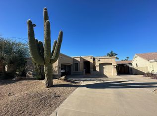 6760 W Abraham Ln, Glendale, AZ 85308