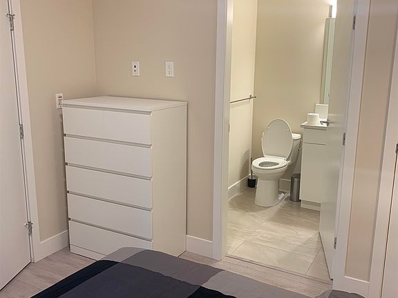 3rd image of 4882 Slocan St #206