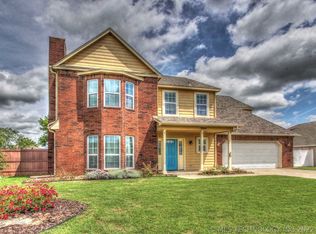 8504 E Madison St, Broken Arrow, OK 74014