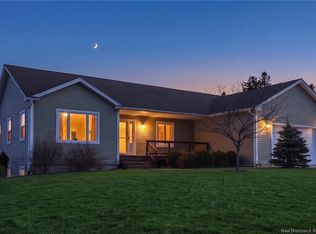 36 Granite Dr, Quispamsis, NB E2E 0E4