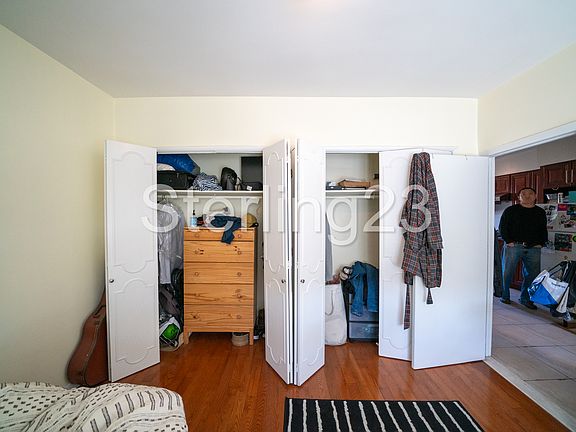 3rd image of 20-06 35th St #2R