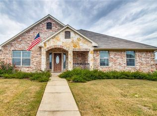 728 Countryside Dr, Aubrey, TX 76227