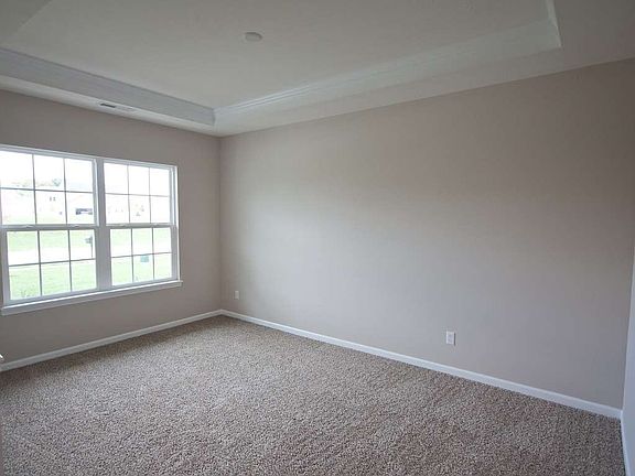 Spacious with Tray Ceiling