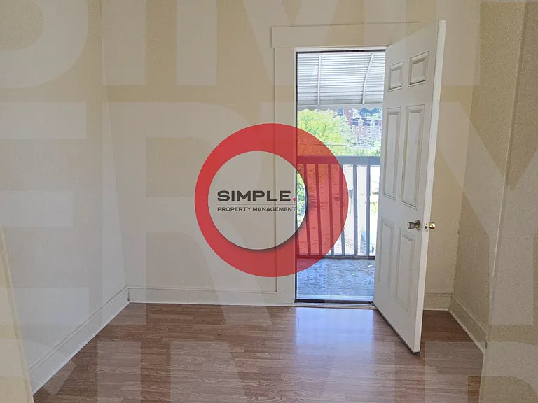 1140 Chestnut St — Photo 6