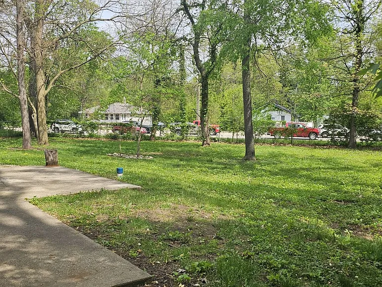 19025 Oakmont North Dr — Photo 16