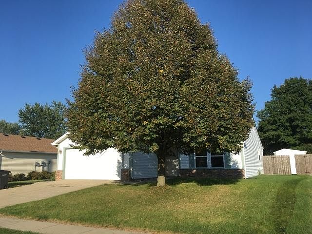 1st image of 3267 Chelmsford Dr