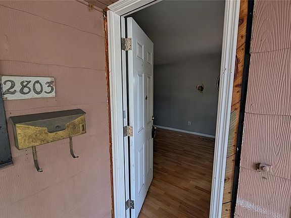 3rd image of 2801 W Cleveland St