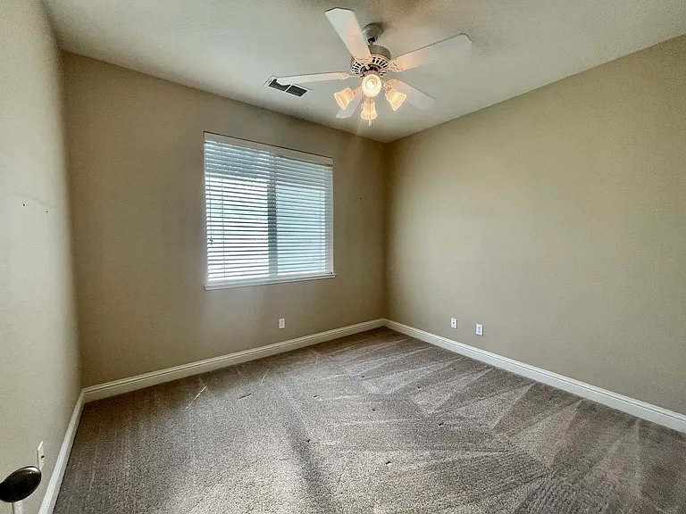 9772 Ellsmere Way — Photo 24