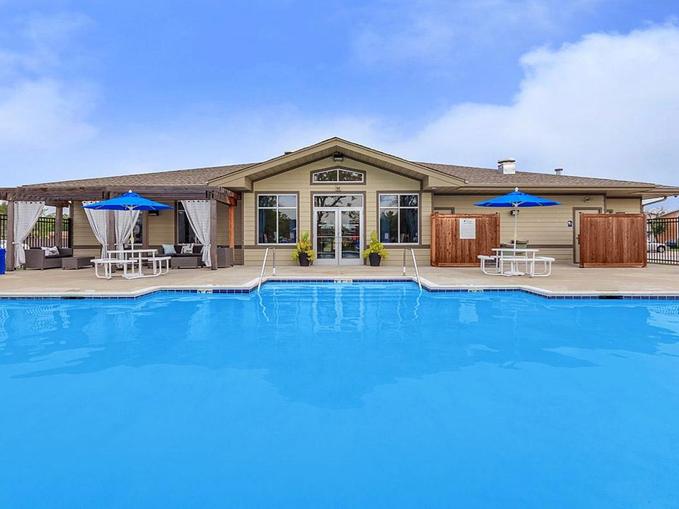 1st image of 9127 Stevenson Dr APT 2E