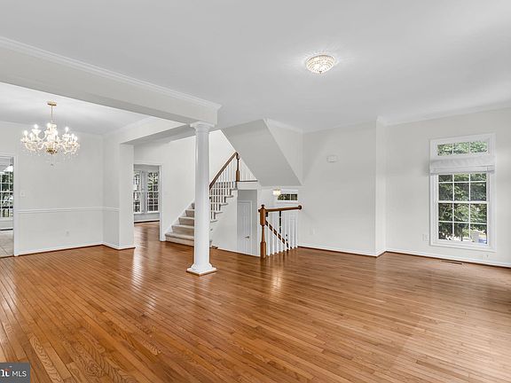 5th image of 6618 Frost Lake Ln