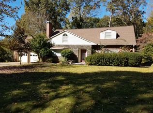 1463 Enota Ave NE, Gainesville, GA 30501
