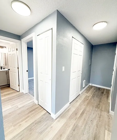 2001 Magnuson Way #16 — Photo 11