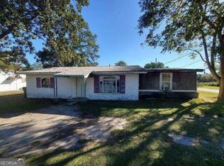 200 N Devane St, Adel, GA 31620