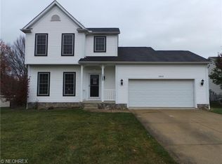 2465 Acorn Ave, Ravenna, OH 44266