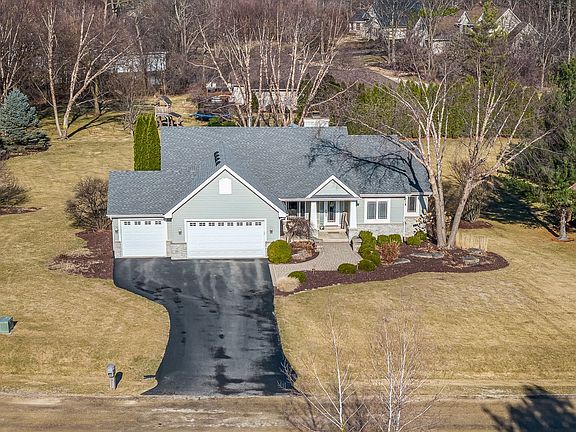 2nd image of 1395 Wild Doe Ln