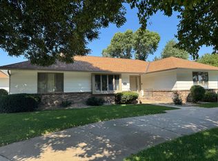 1401 Heritage Dr, Hastings, NE 68901