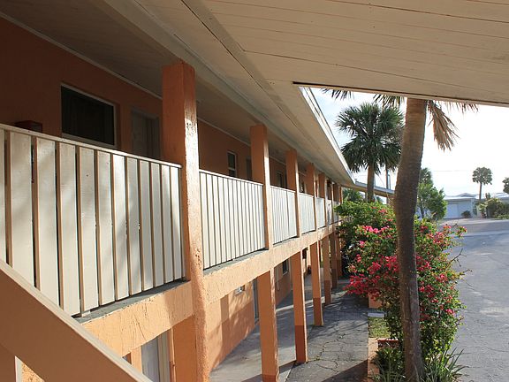 2nd image of 524 S Atlantic Ave