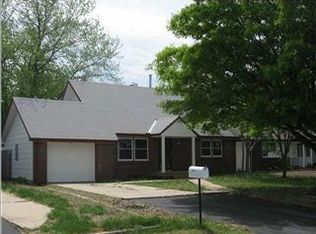 5009 E New Jersey Dr, Wichita, KS 67210