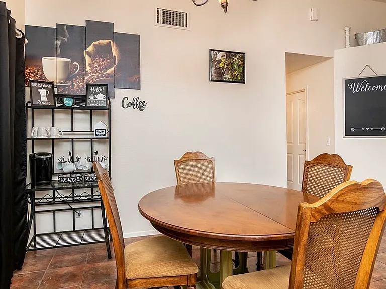 Dinning room w/ Coffee station