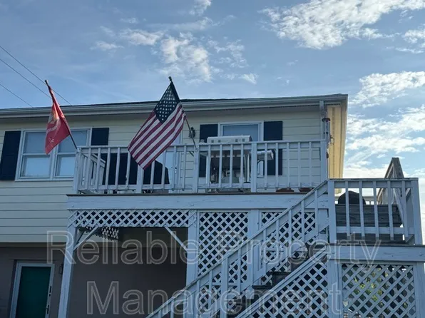 323 S Moore St #O, Clayton, NC 27520