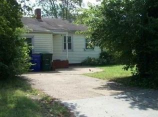 8128 Diggs Rd, Norfolk, VA 23505