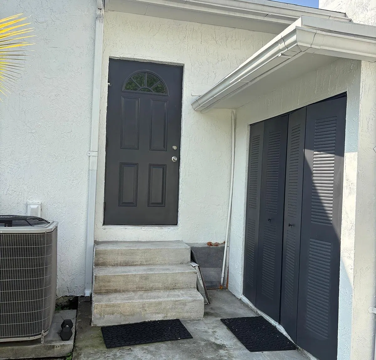 2 bed, 950 sqft, $1,200 — Photo 3