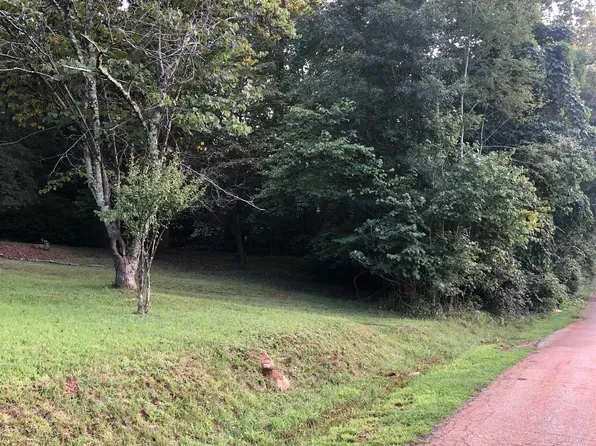 122 Pruitt Rd, Wellford, SC 29385